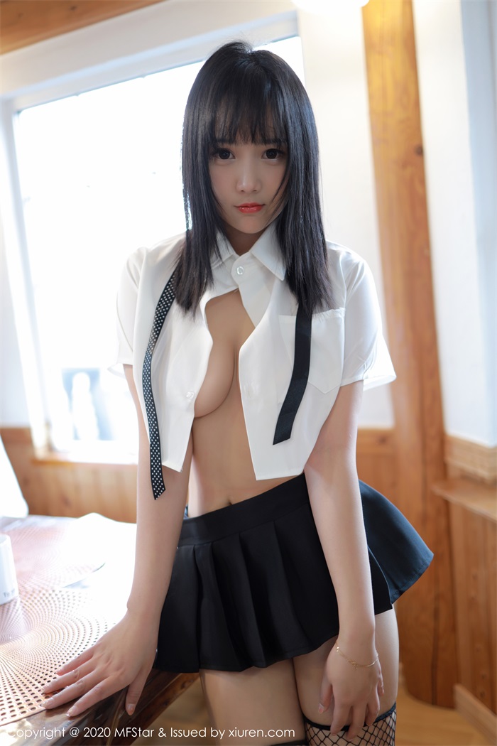 [MFStar模范学院] 2020.01.13 VOL.255 徐微微mia [53P/111MB]
