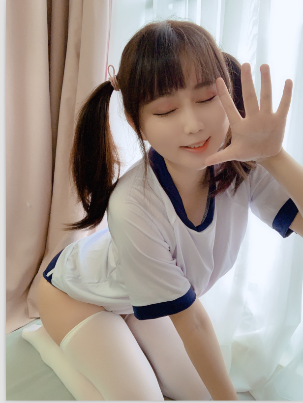 是依酱吖 NO.010 体操服 [31P-48MB]