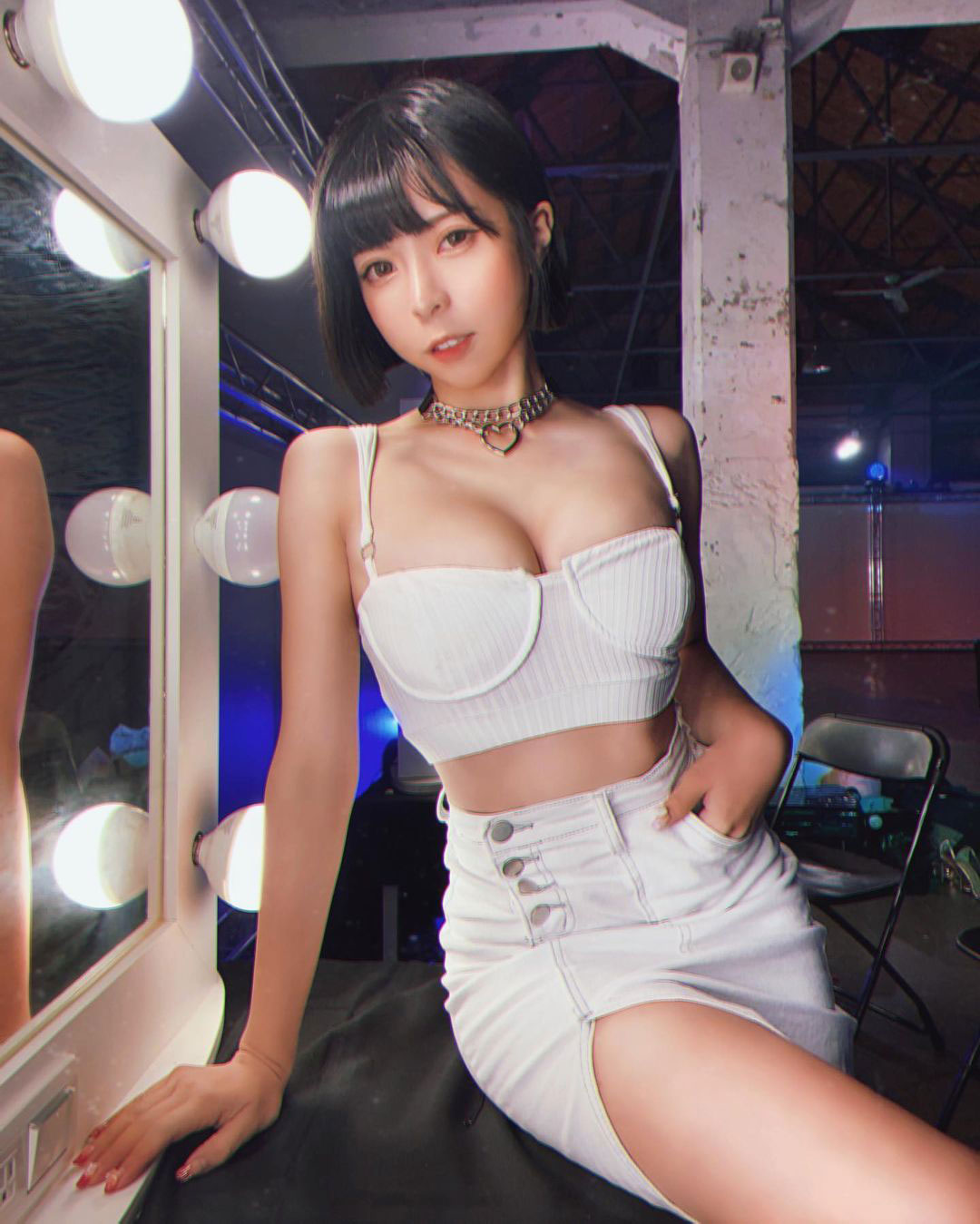 C奶美少女 Chubby糖 这个女孩的脸蛋和眼神让人好着迷