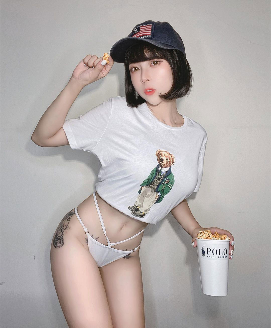 C奶美少女 Chubby糖 这个女孩的脸蛋和眼神让人好着迷