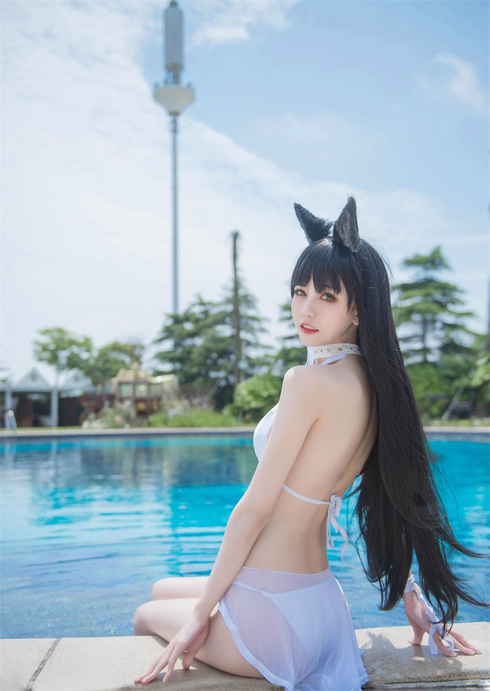 微博红人-动漫博主@你的负卿 爱党泳装 [18P/134MB]