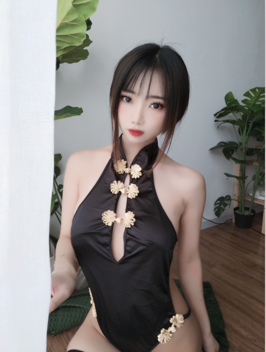 鬼畜瑶 NO.037 黑色短款旗袍[35P1V-131MB]