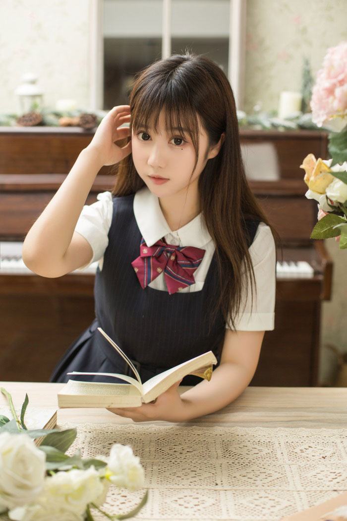 镜酱 - 不知梦 JK [40P 578MB]
