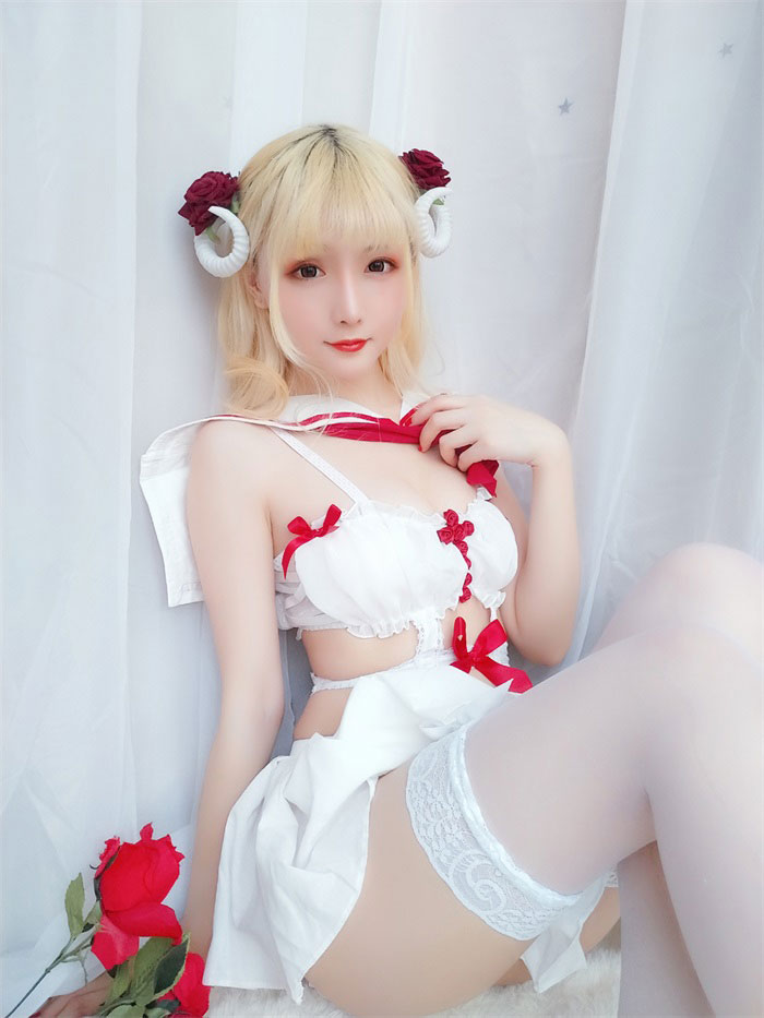 星之迟迟 VOL.008 玫瑰月光包 [71P-63MB]