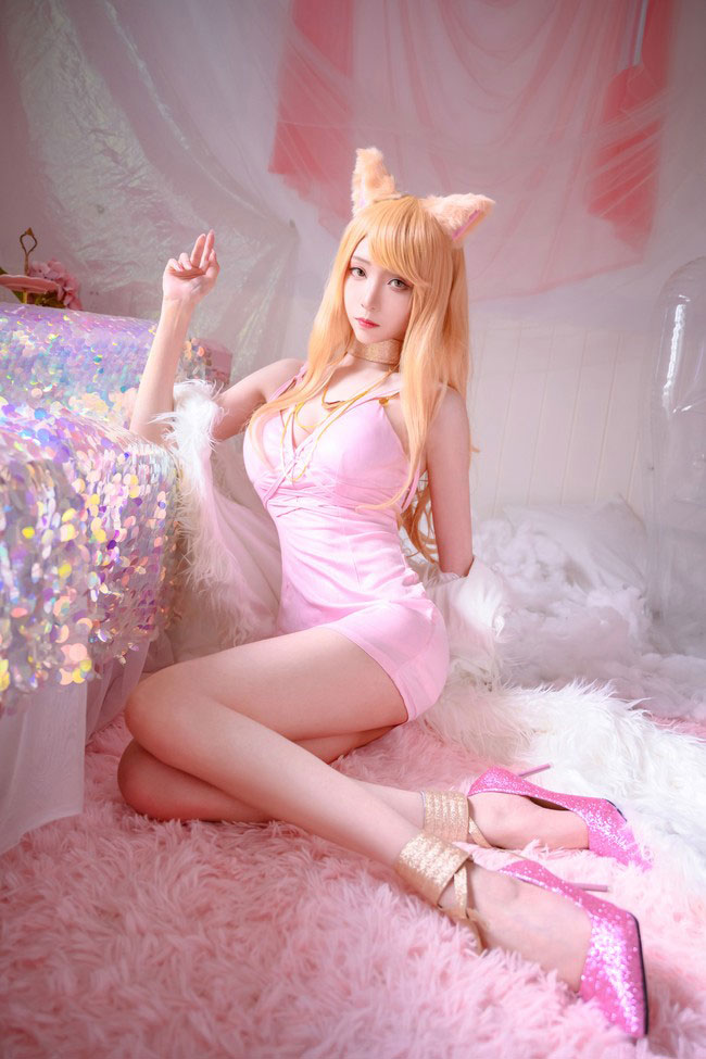 青青子Js  KDA同人阿狸cos 9P 1M