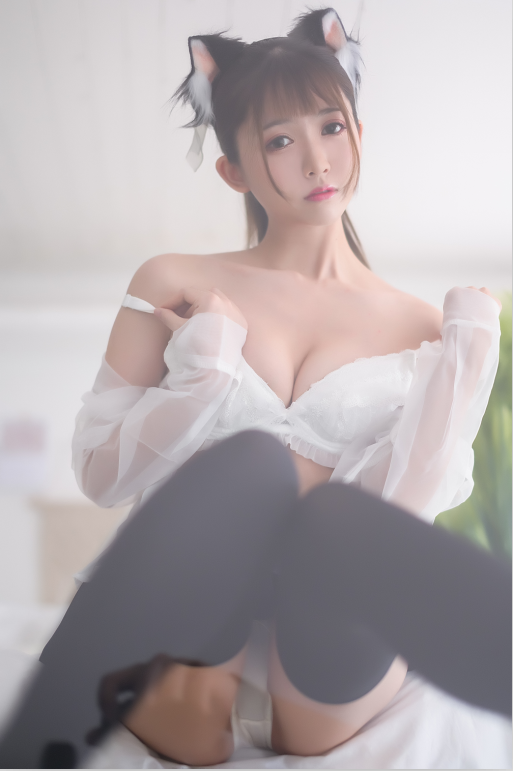 鳗鱼霏儿No.041 - 猫耳娘 第二套 [16P191MB]