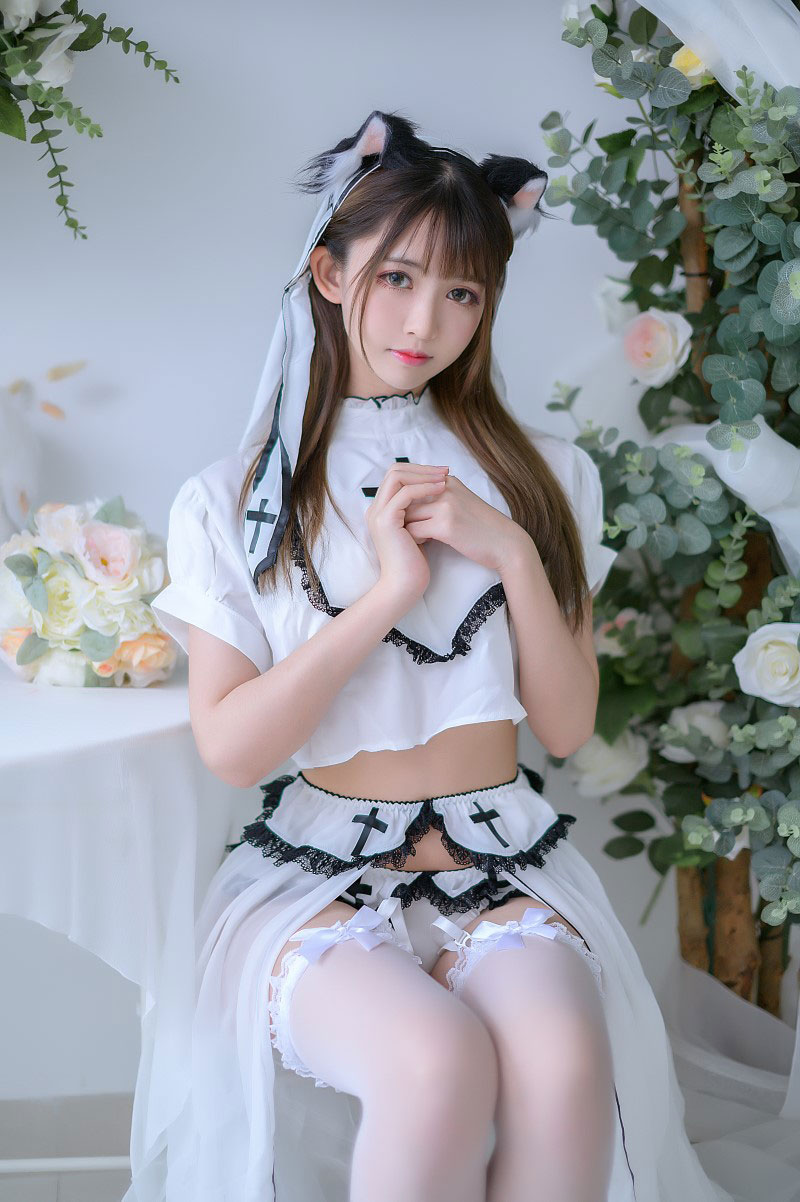 鳗鱼霏儿No.042 - 猫耳娘 第三套 [12P135MB]