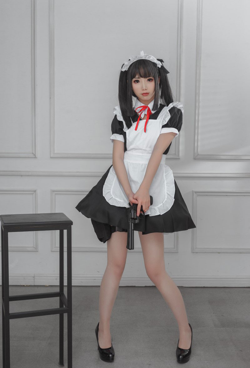 面饼仙儿 NO.062 左轮女仆 [15P-124MB]