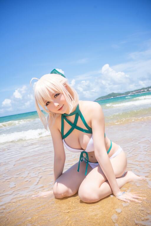星之迟迟 VOL.070 秘密花园-冲田总司泳装 [14P-45MB]