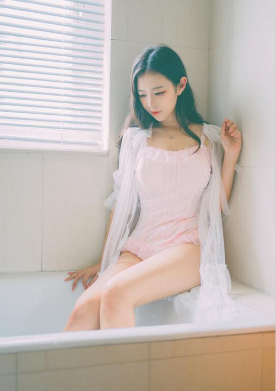 Shika小鹿鹿 - NO.48 浴池 9P34M