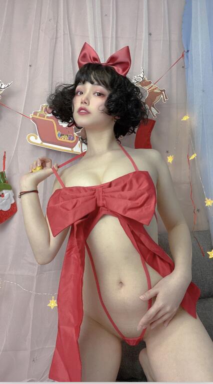 七月喵子 - NO.16 迟到的圣诞节 [34P-163MB]