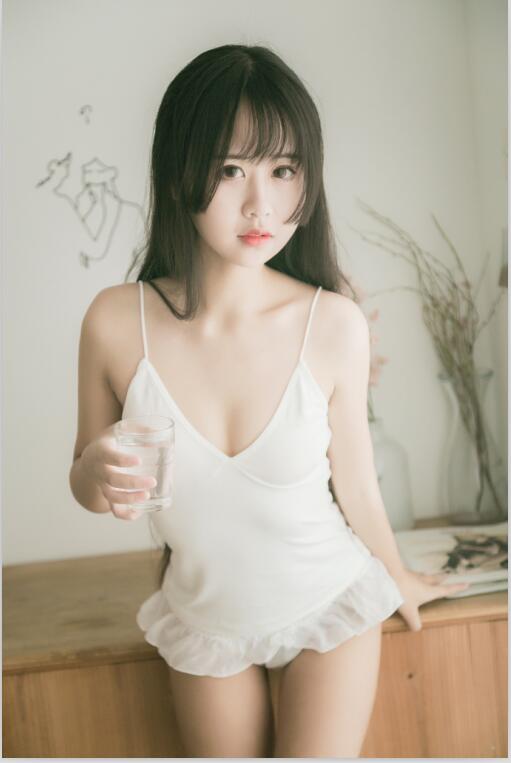 萌芽儿o0 - NO.03 民宿 [20P-90MB]