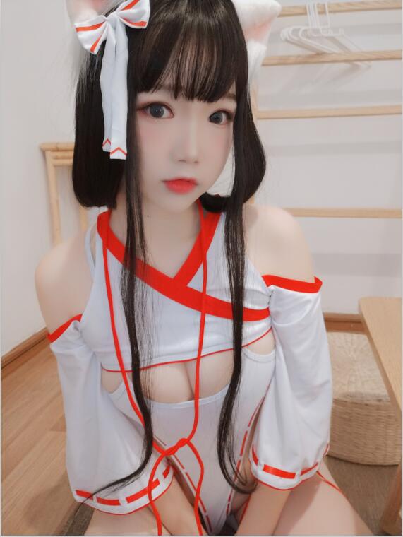 雪晴Astra - NO.09 神社の猫 [96P9V662MB]