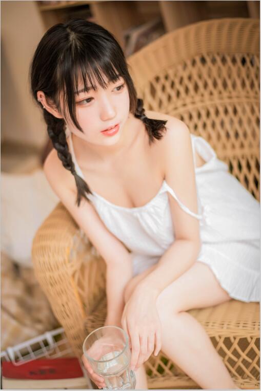周叽是可爱兔兔 - NO.29 盛夏 [19P-94MB]