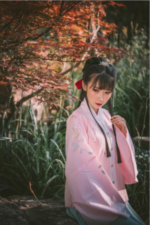 面饼仙儿 - NO.105 明治汉服 [22P-322MB]