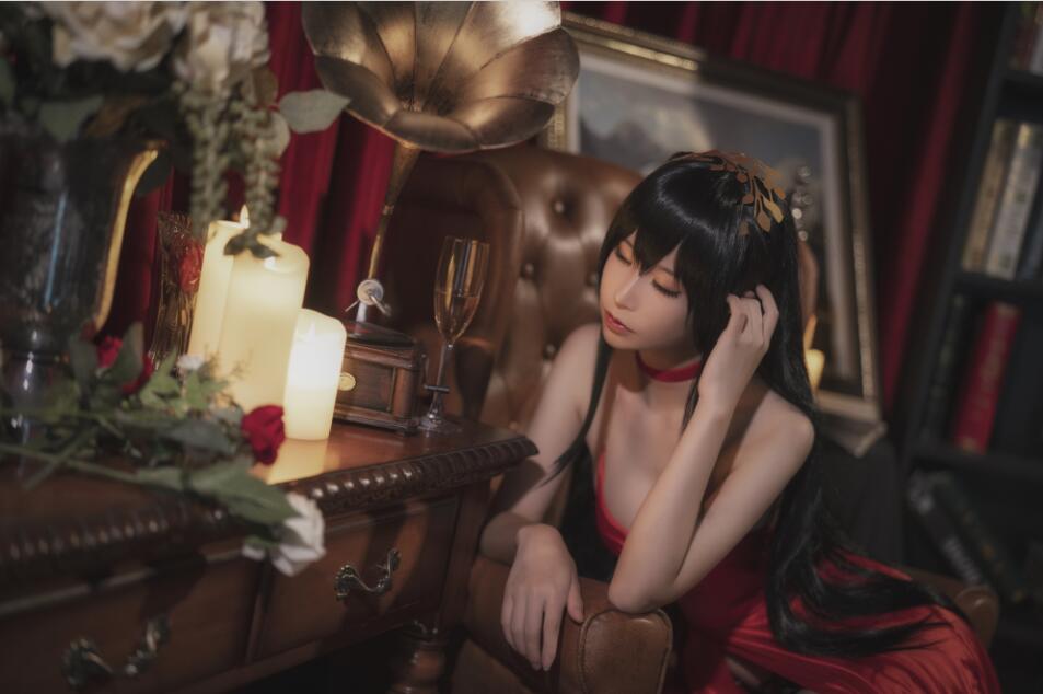 NO.3 爱老师_PhD-碧蓝航线 大凤 毒苹果礼服 [6P-50MB]
