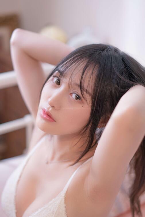 脱尾巴Mizuki - NO.02 轻私房 [20P1V-351MB]