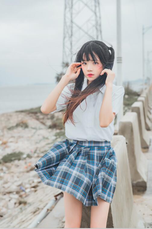 桜桃喵 - NO.73 耳畔的风 [27P-
