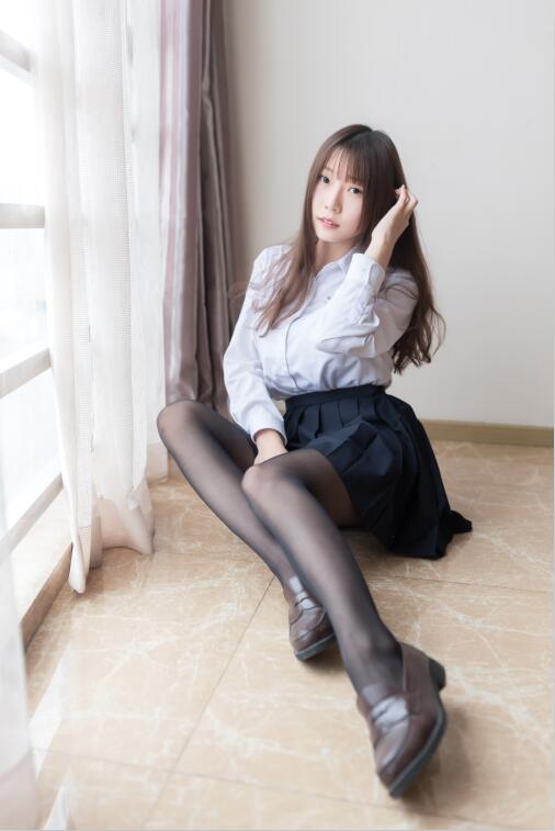 香草喵露露 - NO.07 黑丝萌妹 45p