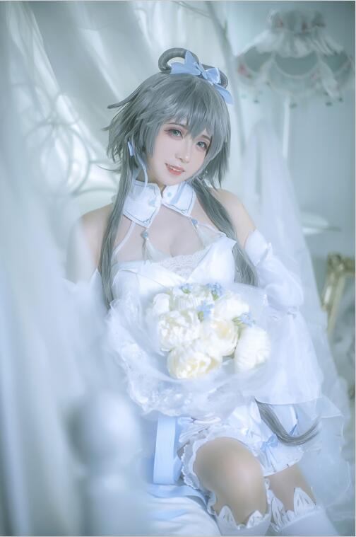 渊秧 - NO.09 Vocaloid洛天依婚纱cos 10p