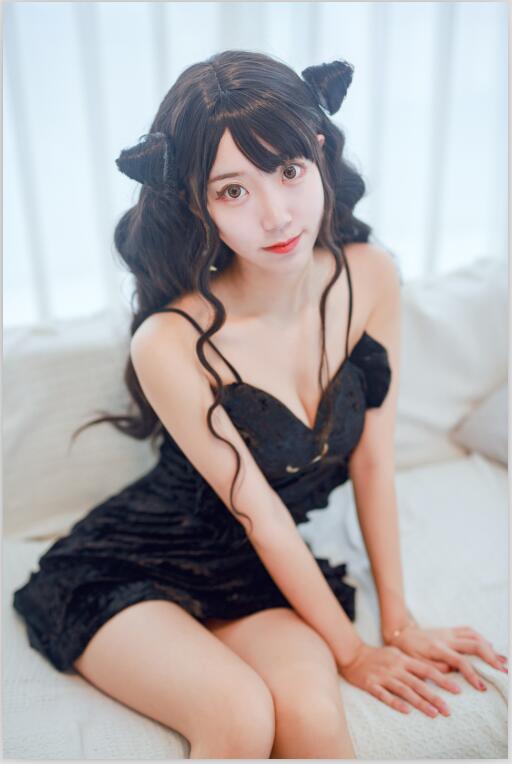 黑川 NO.16 小恶魔黑裙子 [31P