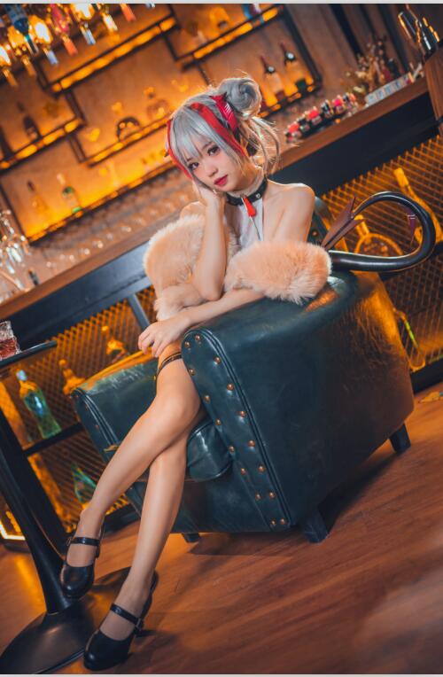 花柒Hana - NO.11 明日方舟w守夜冠军 [9P