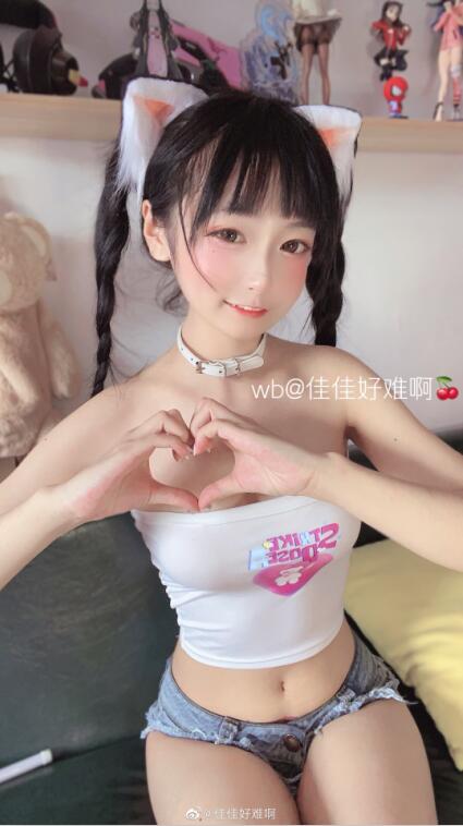 佳佳好难啊 -   VOL.01 夏の喚 9p