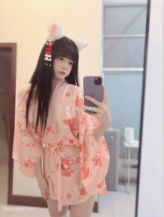 佳佳好难啊 -   VOL.13 神住在天上 我住在哪里呢 10p