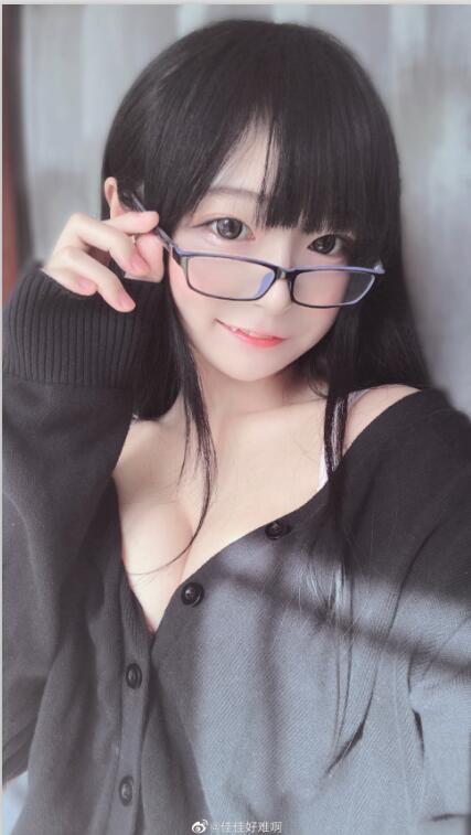 佳佳好难啊 -   VOL.29 眼镜娘佳佳 3p