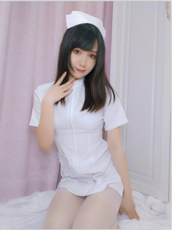 木之本果 - NO.02 真爱粉4月 看护妇 [12P