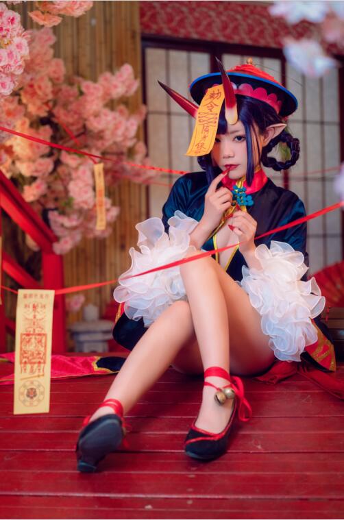 王胖胖u – VOL.07 fate酒吞僵尸童子 [15P