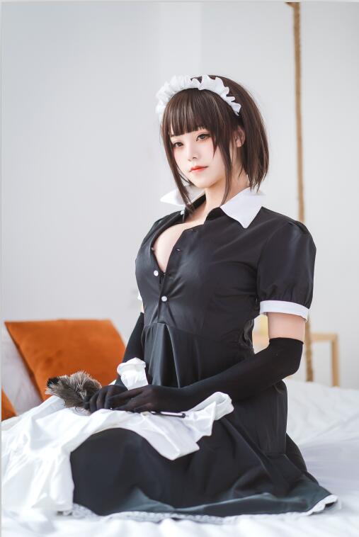 蜜汁猫裘 NO.049 民宿 女仆 50p