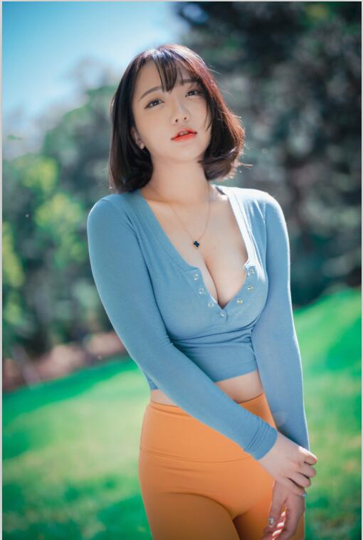 Son Ye-Eun (손예은) NO.18 [DJAWA] Naughty Trekking - Son Ye-Eun (손예은) [287p