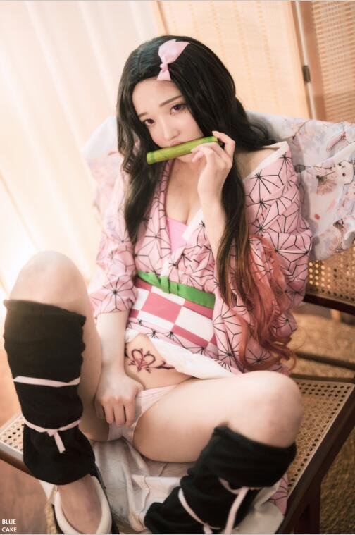 Son Ye-Eun (손예은) NO.21 - Pink Oni [100P