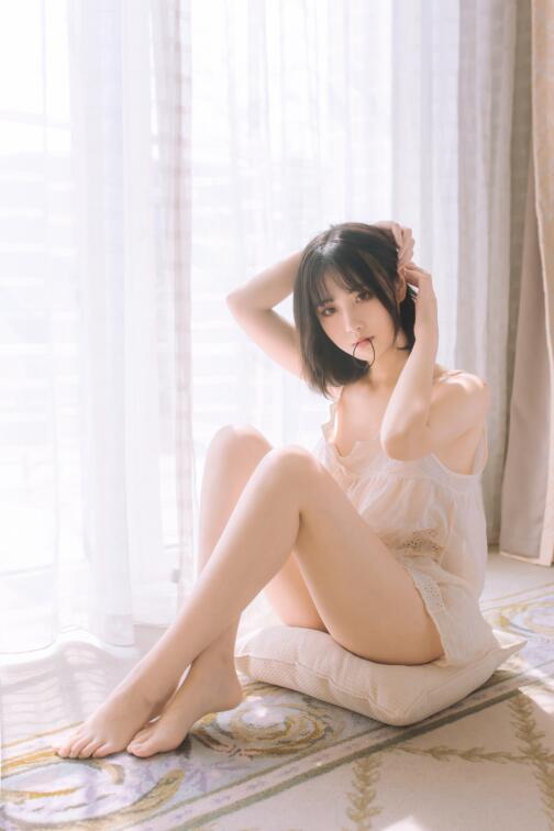 念雪ww – NO.15 白色吊带 55p