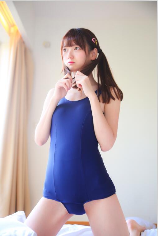 陆卿卿 - NO.05 死库水 [13P
