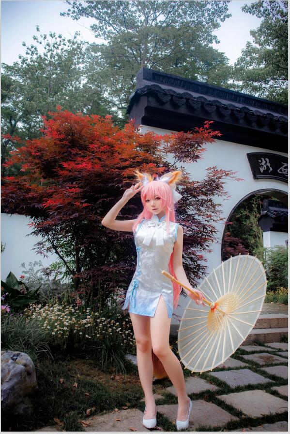 楚楚子w - NO.09 COS-FGO玉藻前FATE]旗袍COS 10P