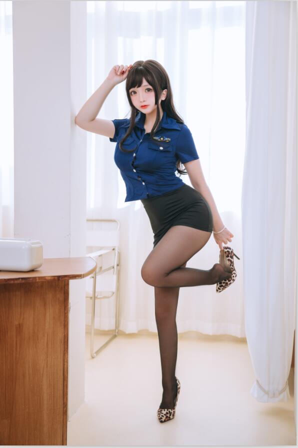 日奈娇 – NO.38 豹纹女警 111p