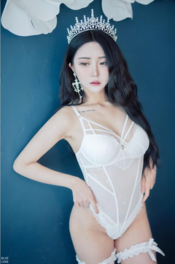 Bomi (보미) - NO.020 [BLUECAKE] Happy Bomiday [95P