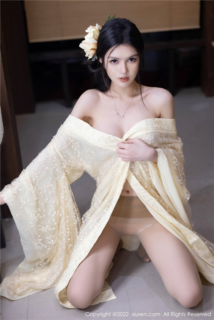 [XiuRen秀人网] 2022.08.04 No.5387 媛媛酱belle 性感私房拍写真 [60+1P]