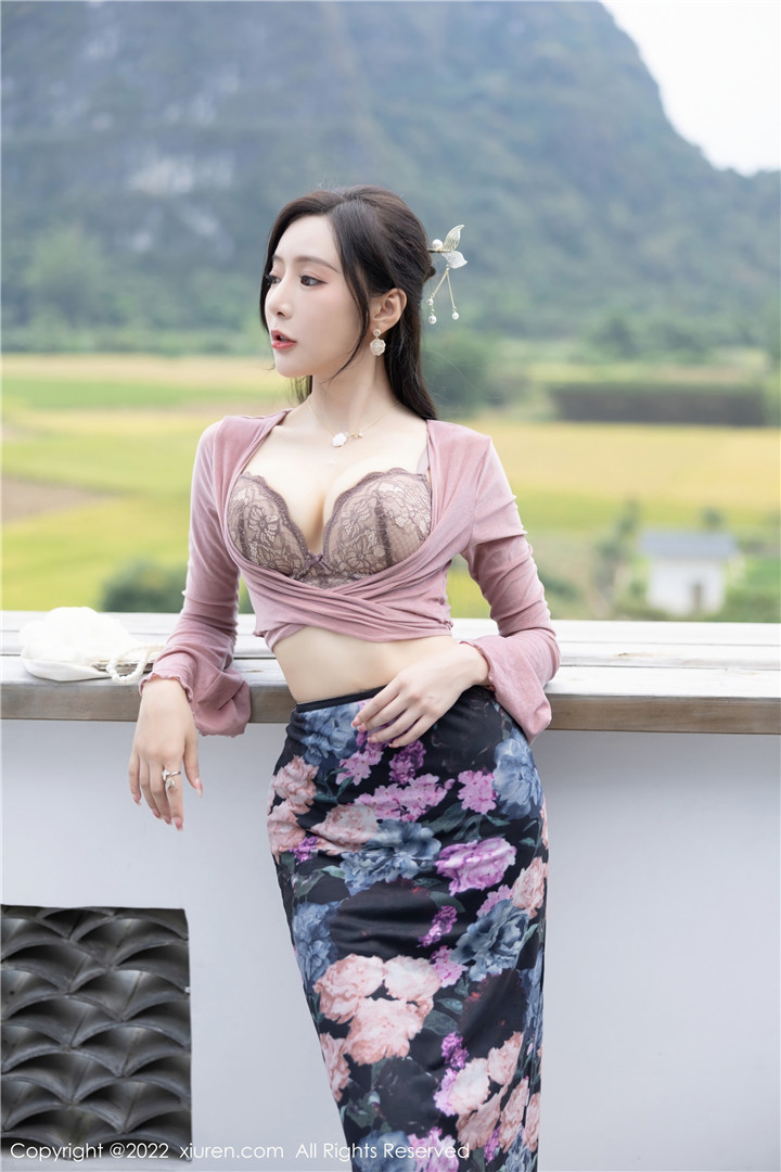 [XiuRen秀人网] 2022.12.12 No.5985 王馨瑶yanni 性感写真[82+1P]