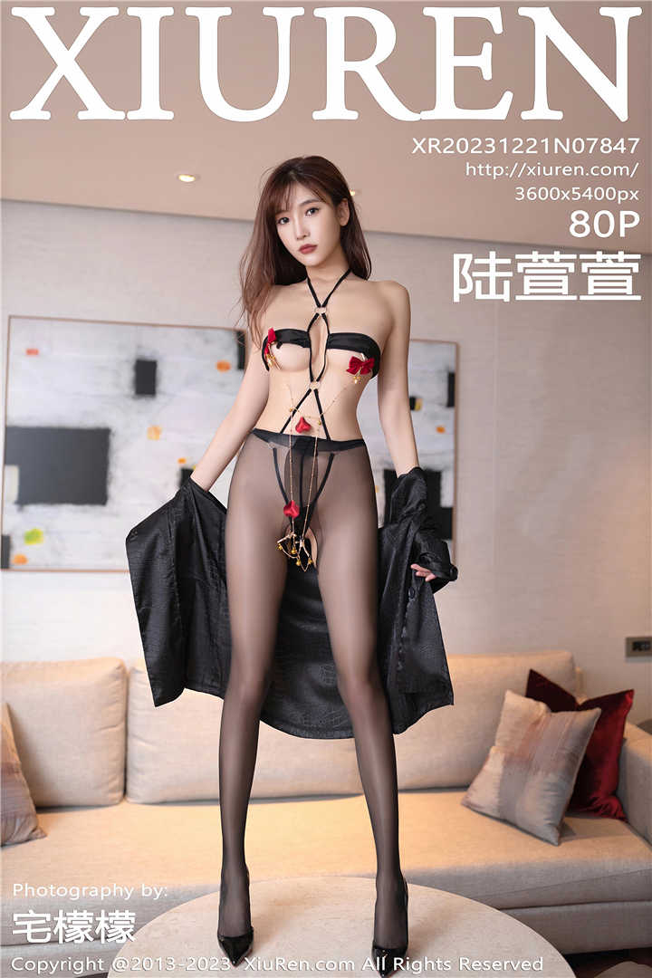 [XiuRen秀人网] 2023.12.21 No.7847 陆萱萱 性感黑色短裙搭配黑丝袜[80+1P]